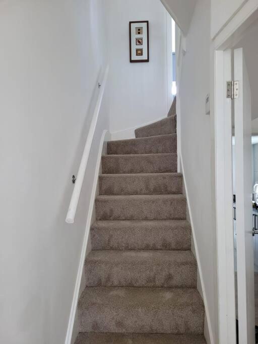 Southall Inn - Near Heathrow Екстериор снимка