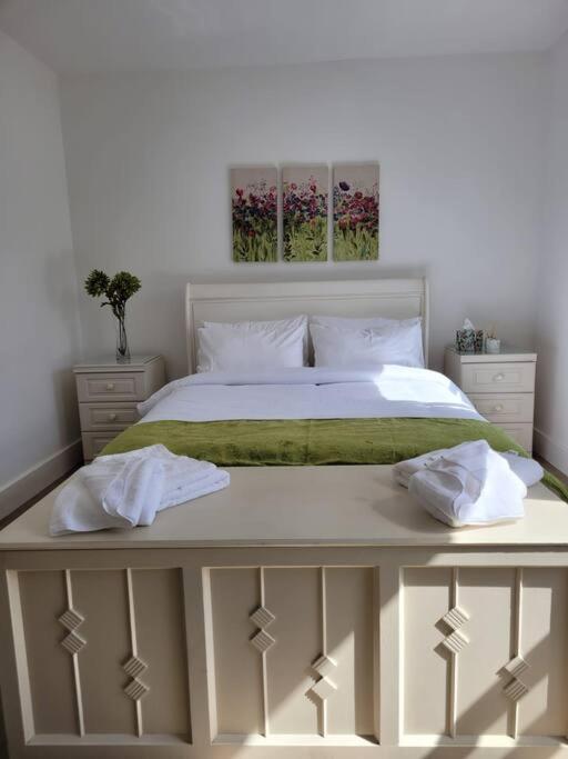Southall Inn - Near Heathrow Екстериор снимка